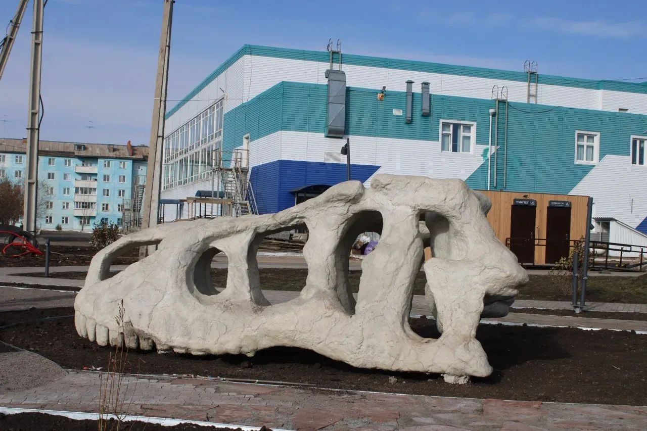 динопарк шарыпово.jpg динопарк шарыпово.jpg