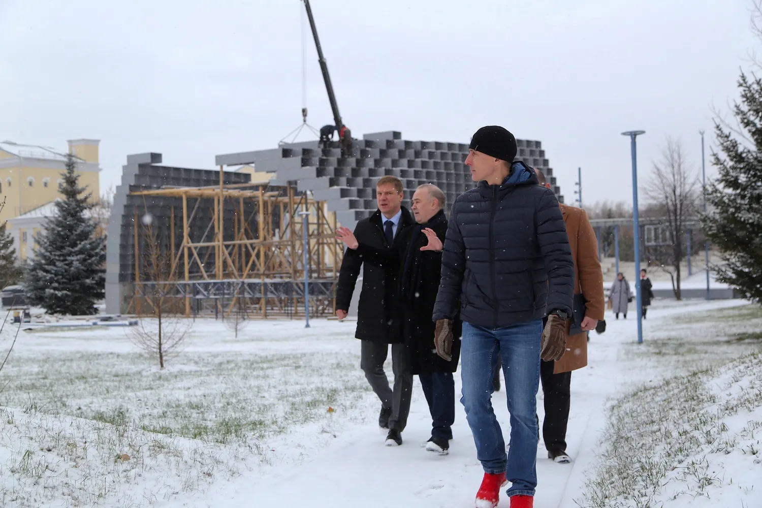 В Красноярске благоустройство парка на Каменке завершат к июню 2024 года