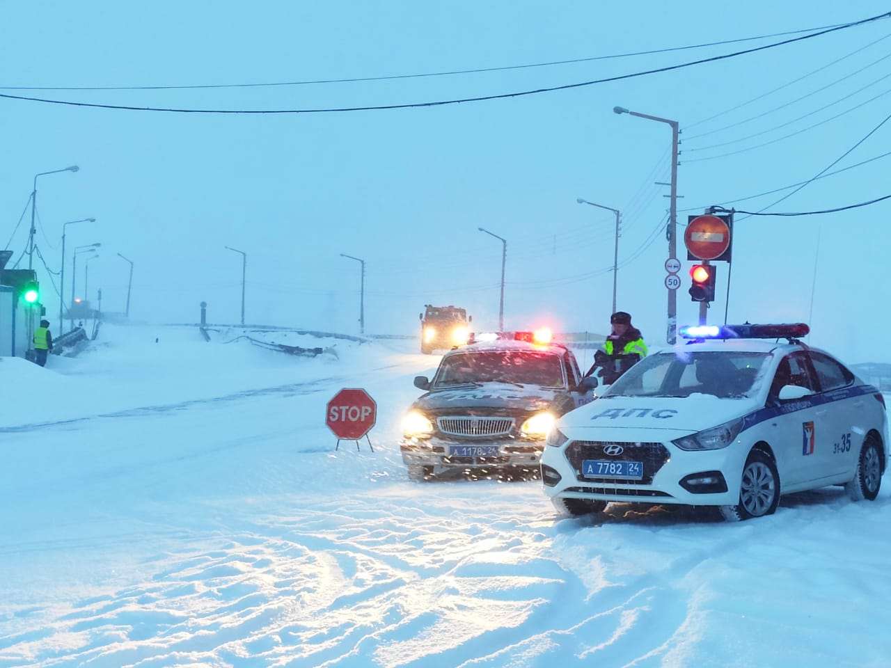 На севере Красноярского края ожидаются порывы ветра до 30 м/с и метель