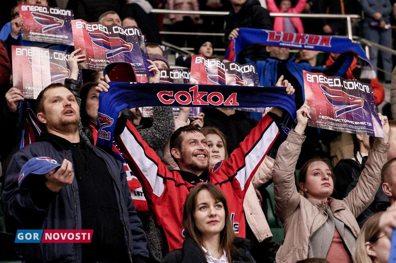 Красноярский ХК «Сокол» в финале Кубка Петрова сразится с «Химиком» из Воскресенска