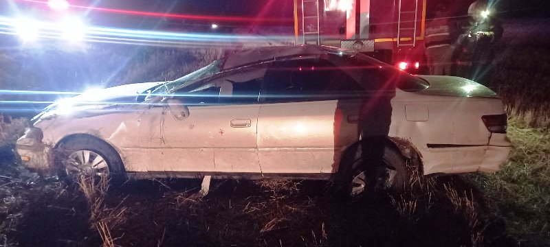 В Красноярском крае водитель улетел в кювет и бросил травмированного сына на месте ДТП