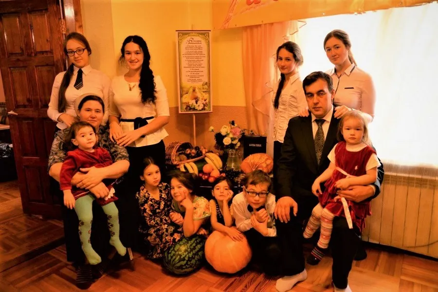 Две многодетные семьи из Красноярска получили высшие правительственные награды