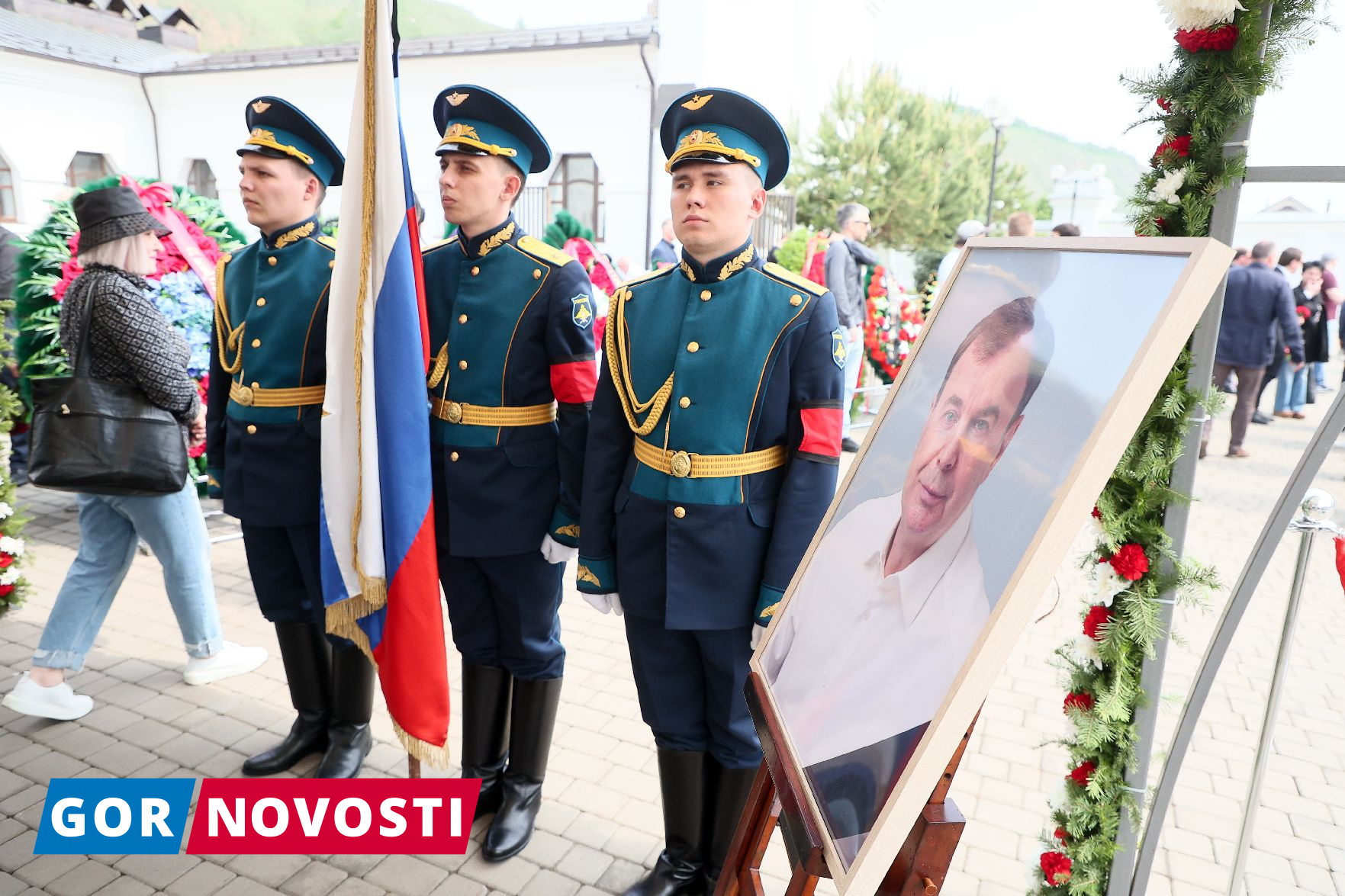 В Красноярске состоялось прощание с депутатом Госдумы от Красноярского края Виктором Зубаревым