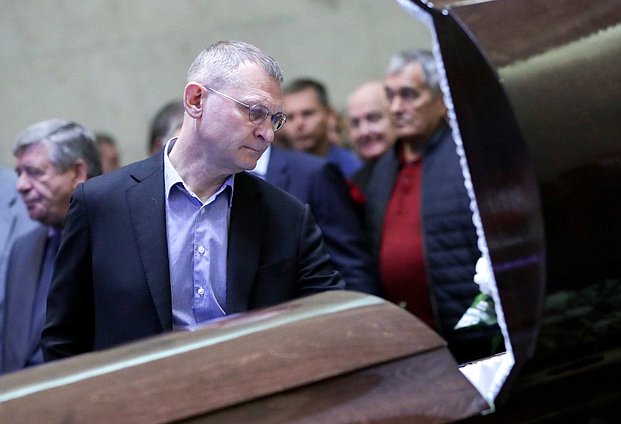 Виктор Зубарев
Госдума