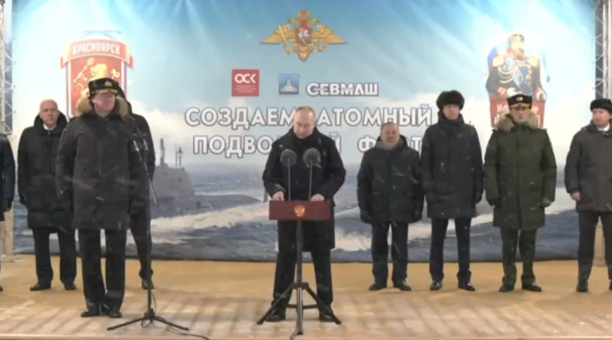 Атомный подводный крейсер «Красноярск» включили в состав ВМФ России