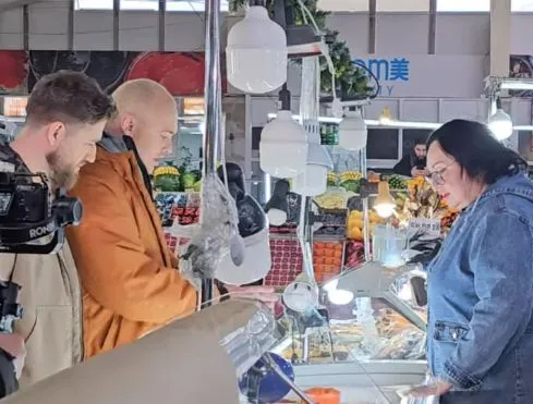 В Красноярске снимают выпуск федерального шоу «Повара на колесах»
