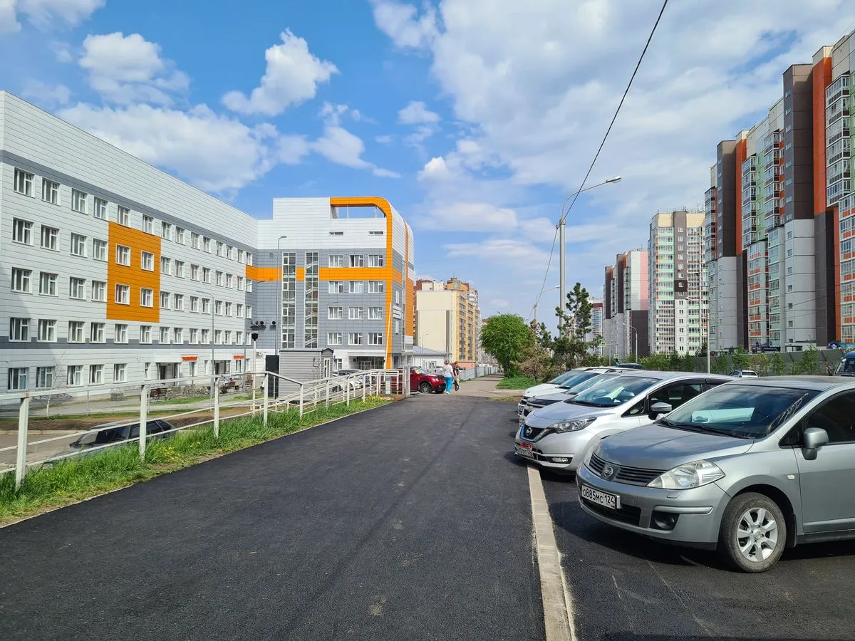 В Красноярске по просьбам жителей Центрального района отремонтируют дороги и оборудуют новые парковки