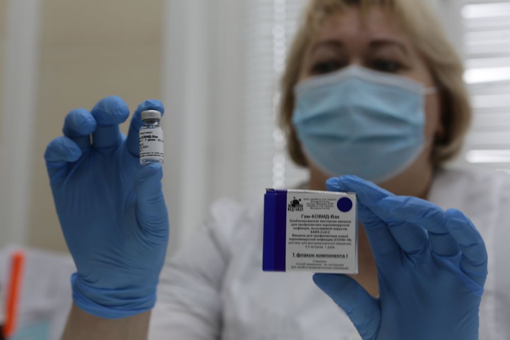В Красноярском крае более 700 человек поставили прививку от коронавируса