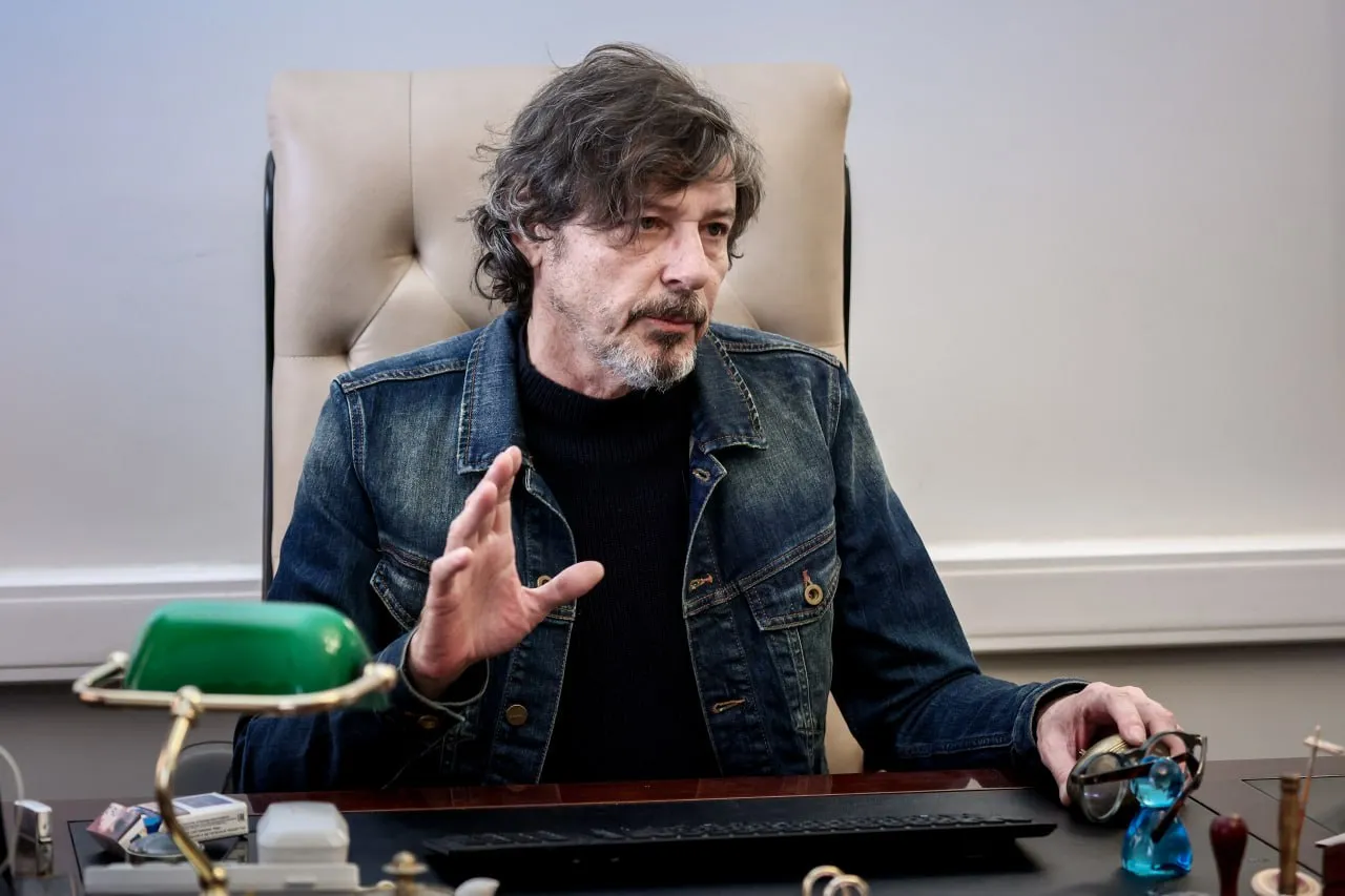 «Не потерять себя помогает любовь». Режиссёр Олег Рыбкин — о предстоящей премьере спектакля «Хождение по мукам»