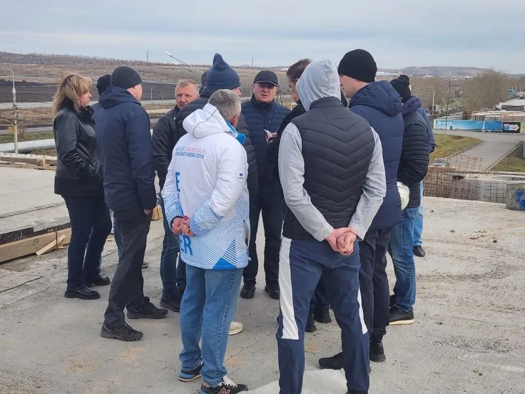 Развязка на Северном шоссе.
Дмитрий Бондарев