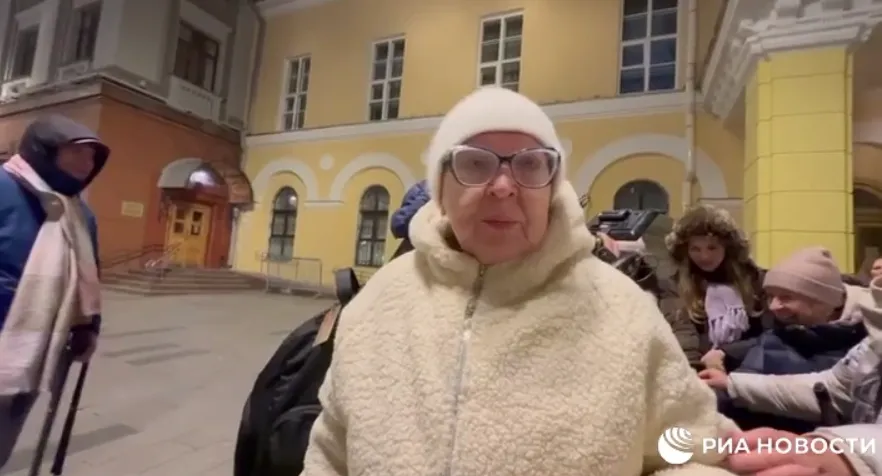 Красноярка простояла в очереди за билетами на «Щелкунчика» 59 часов