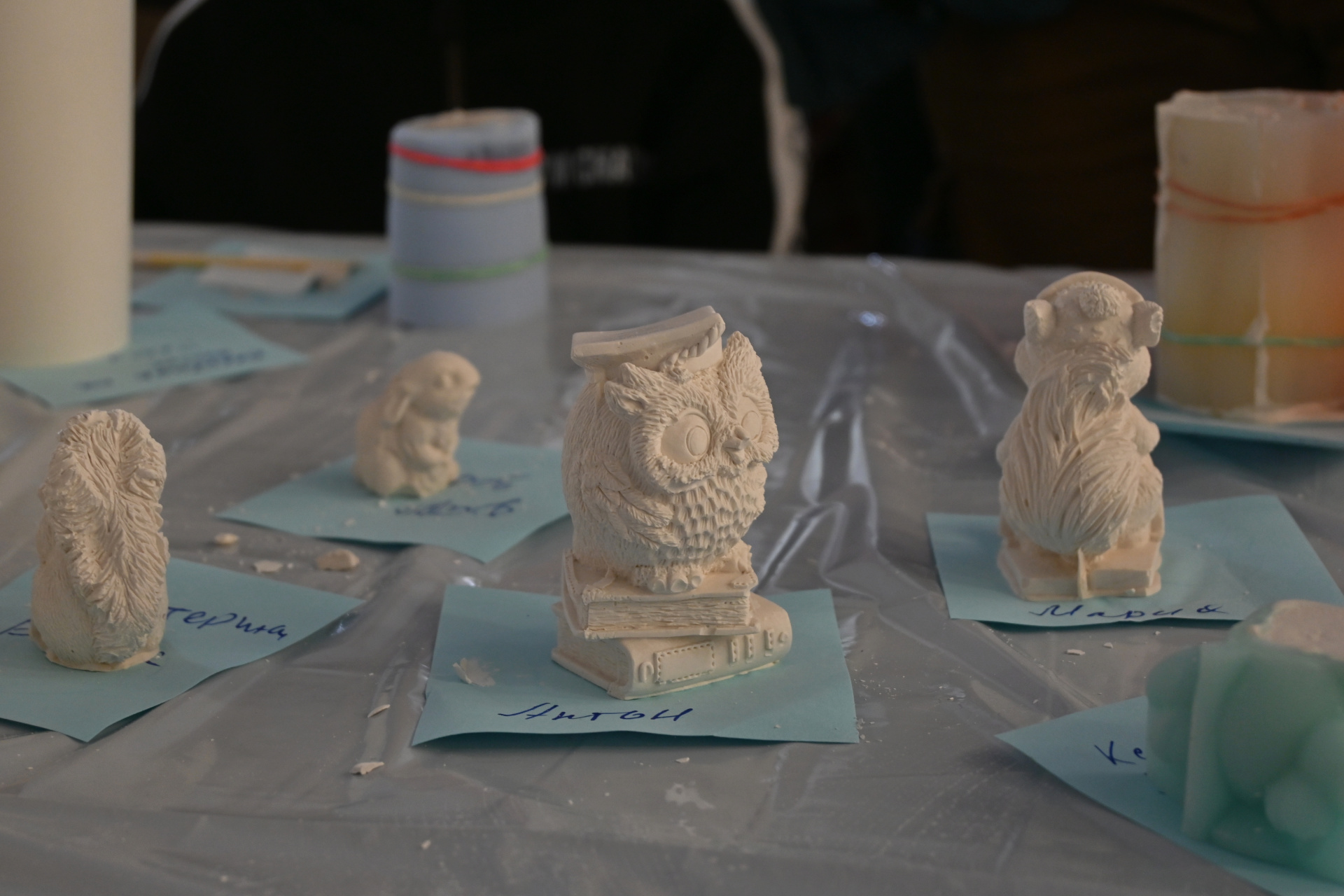 фигурки изщ гипса.JPG