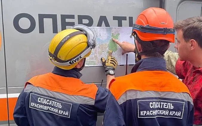 В Красноярском крае спасатели вывели 15-летнего подростка из леса по телефону