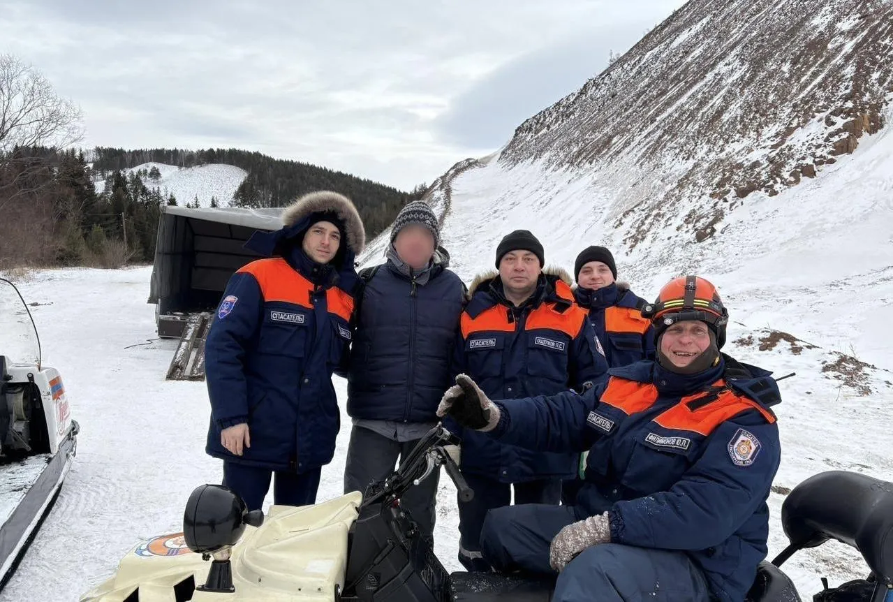 Под Красноярском спасатели нашли заблудившегося лыжника
