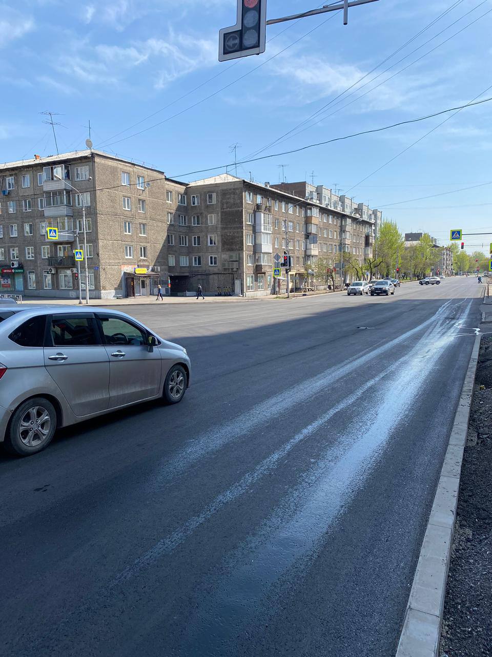В Красноярске на улице Республики до конца мая обновят асфальт