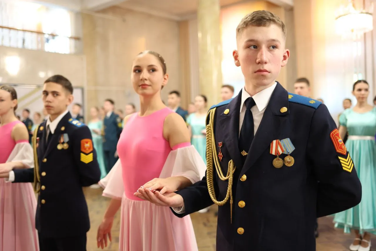 кадетский бал 2.jpg
Правительство Красноярского края