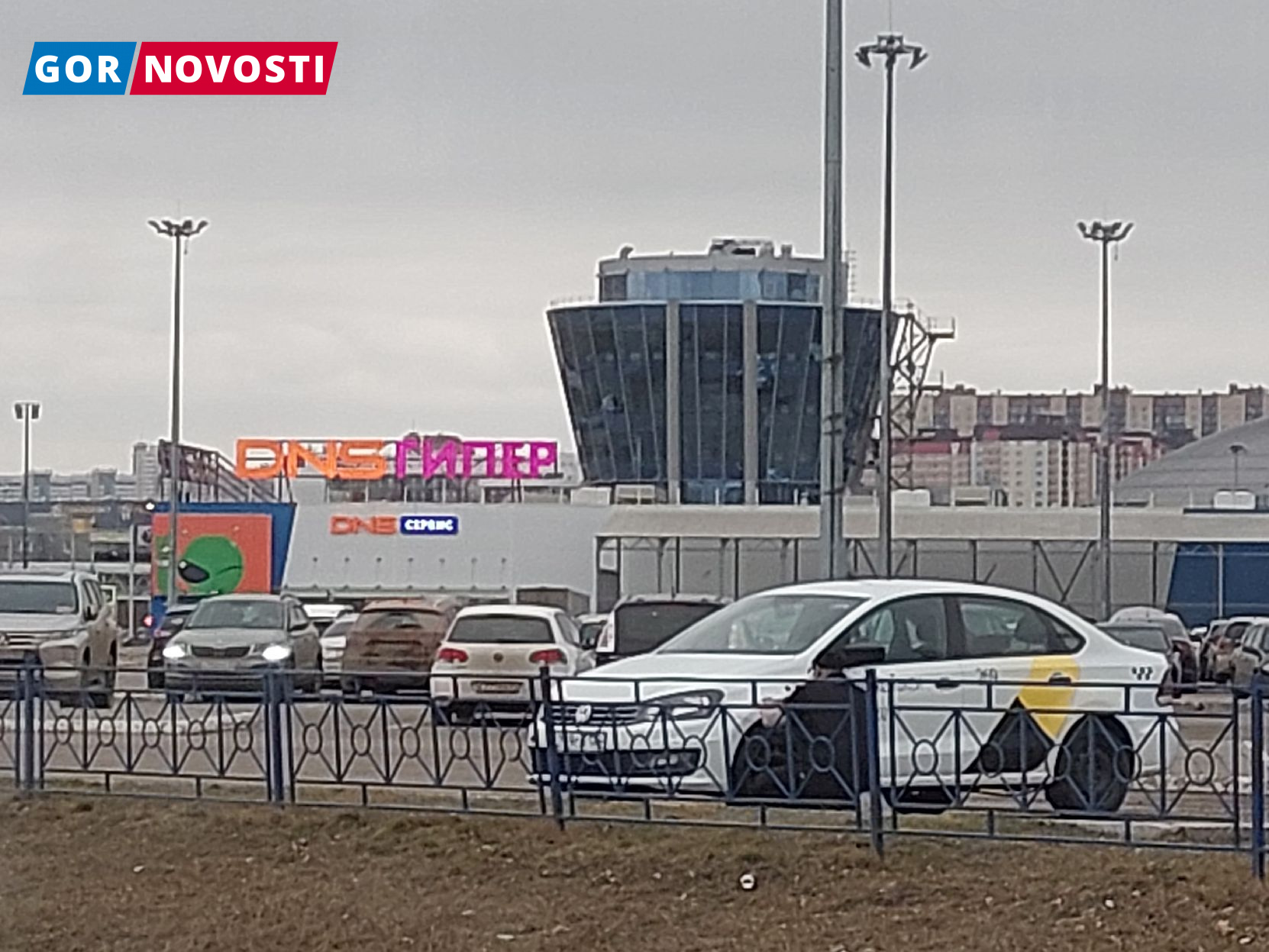 В Красноярске на месте закрывшегося на 9 Мая Decathlon открылся «DNS Гипер»