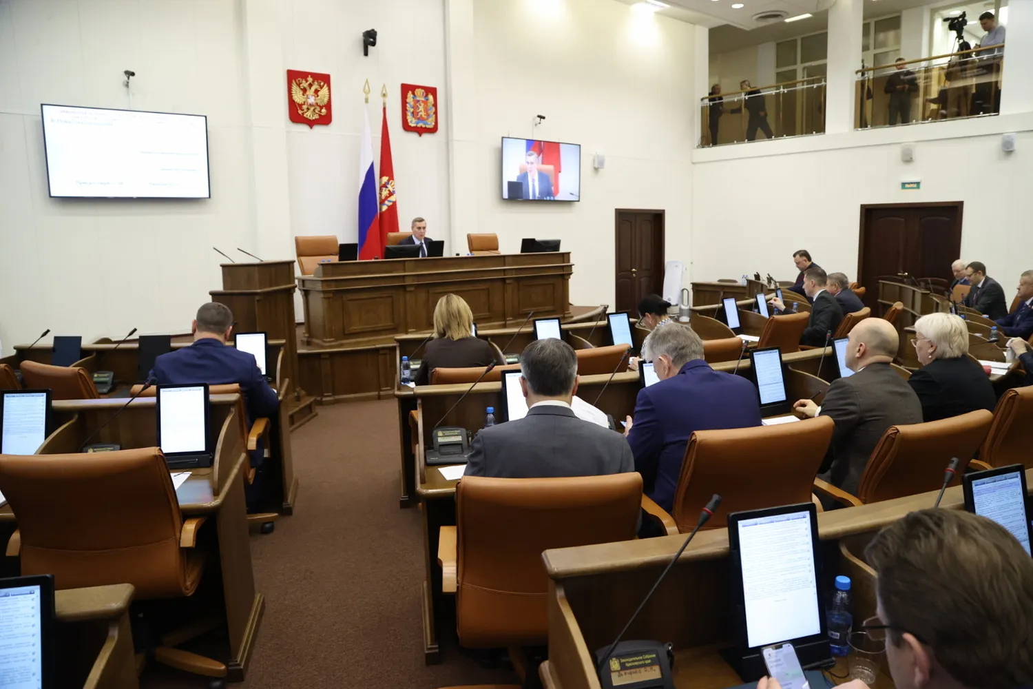 Утвержден состав нового Молодежного парламента