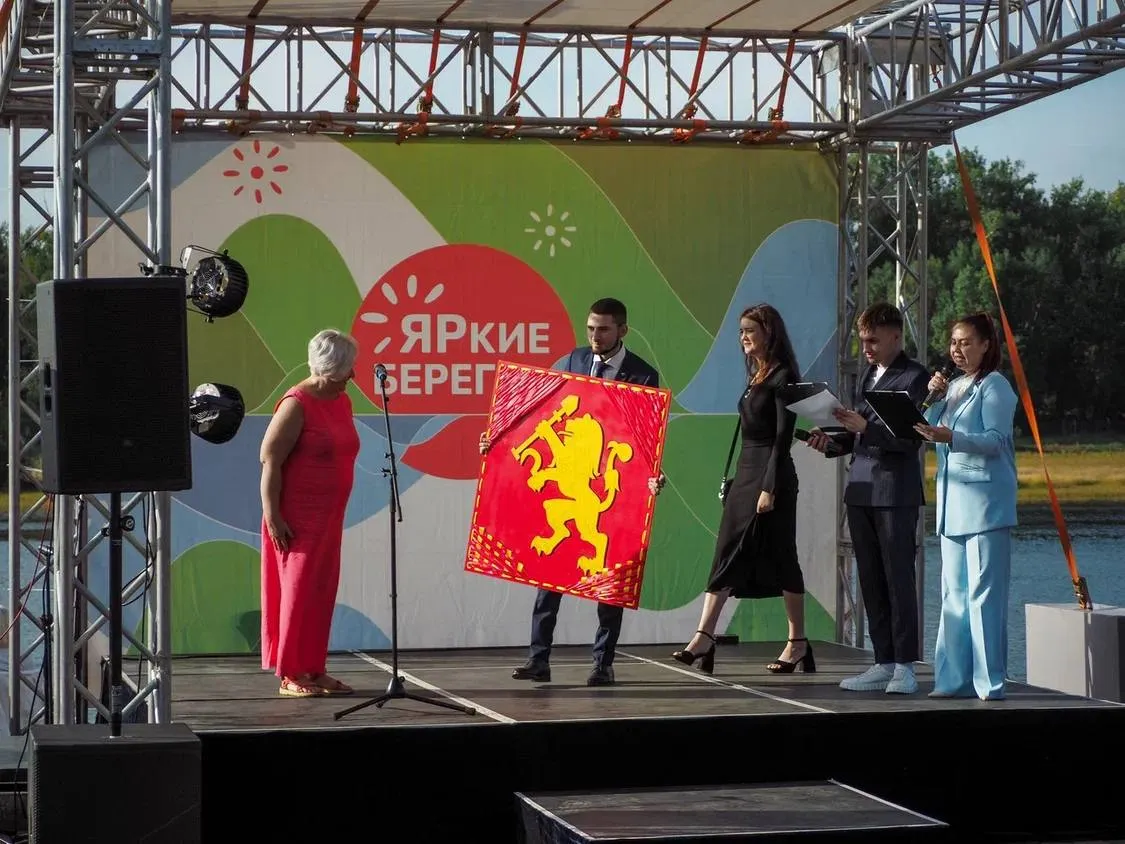 В Красноярске местные мероприятия украсит герб города ручной работы