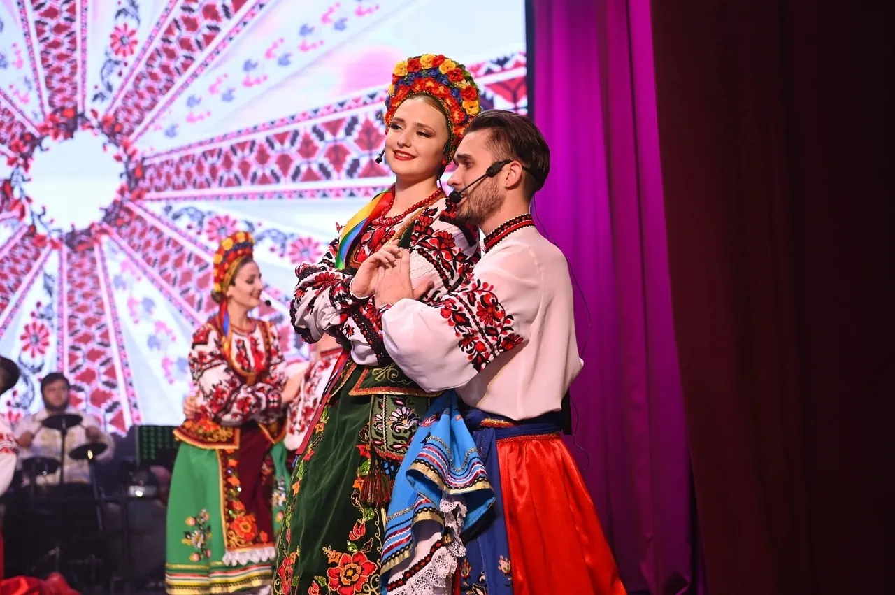 В Красноярском крае выступят ансамбли и солисты из ЛНР