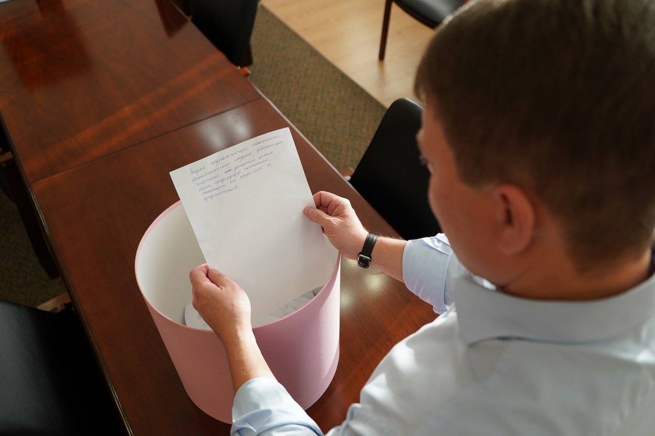 Мэр Красноярска отправил послание педагогам со своими мечтами