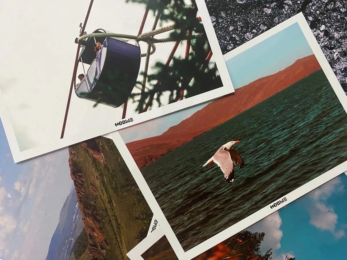 Работы начинающих фотографов и художников из Красноярска могут разместить на открытках