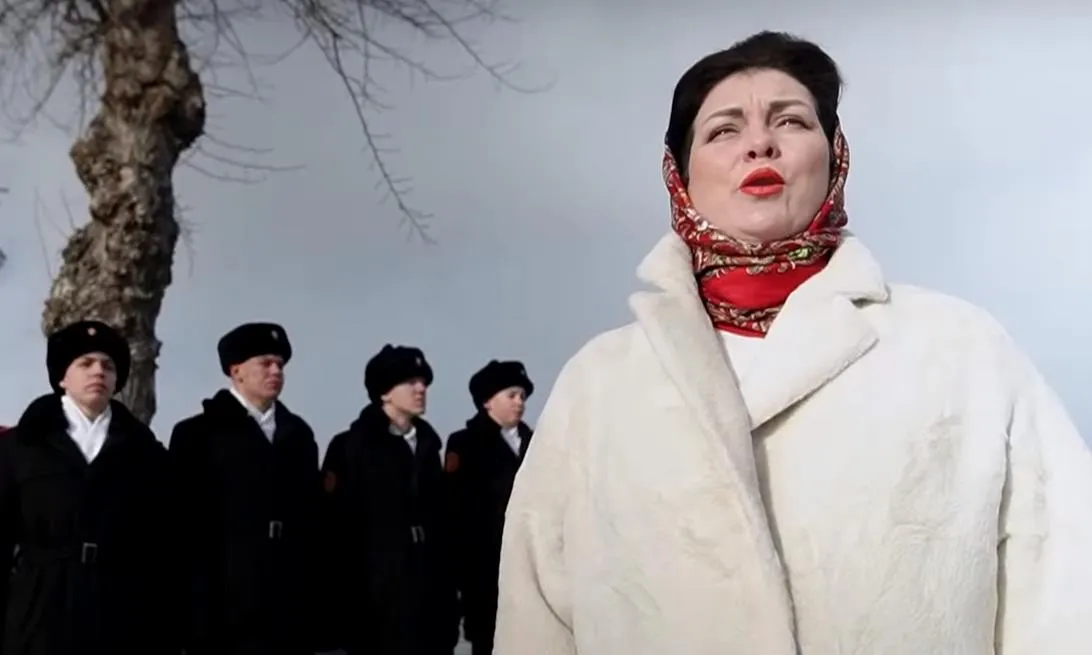 Жительница Красноярска приняла участие в конкурсе «Нас миллионы русских»