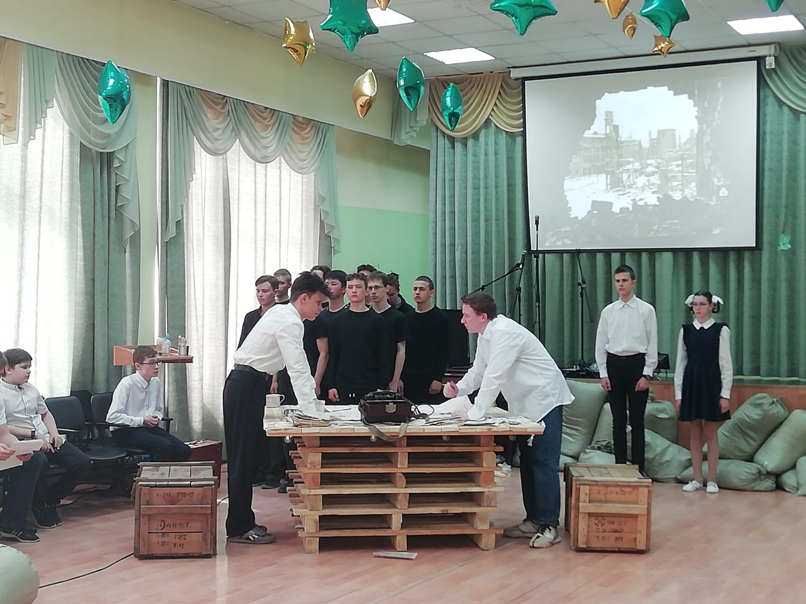Школьники готовятся к ежегодному фестивалю «Красноярск. Летопись Победы»