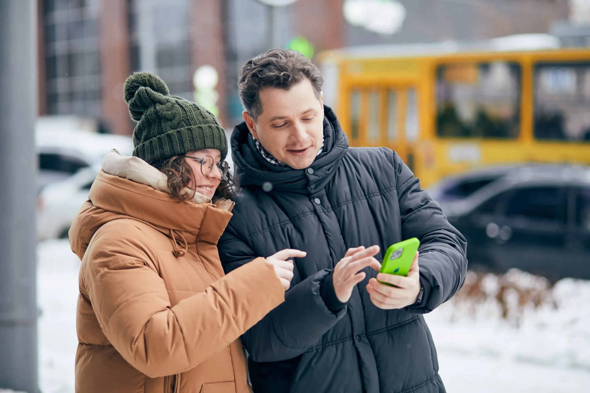 В дни распродаж красноярцы раскупали умные часы, наушники и смартфоны