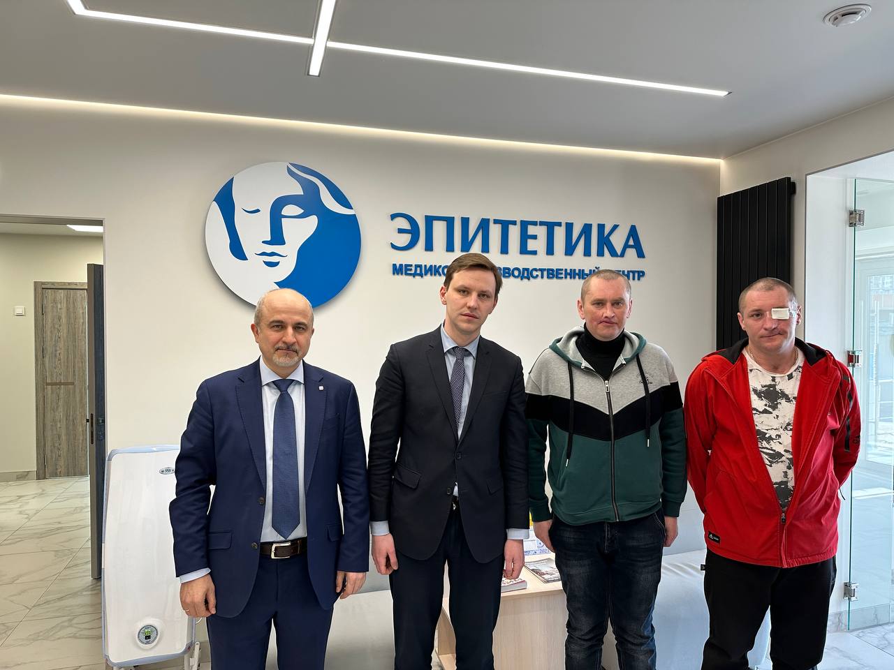 В Красноярске начали проводить операции для восстановления изувеченных лиц участникам СВО