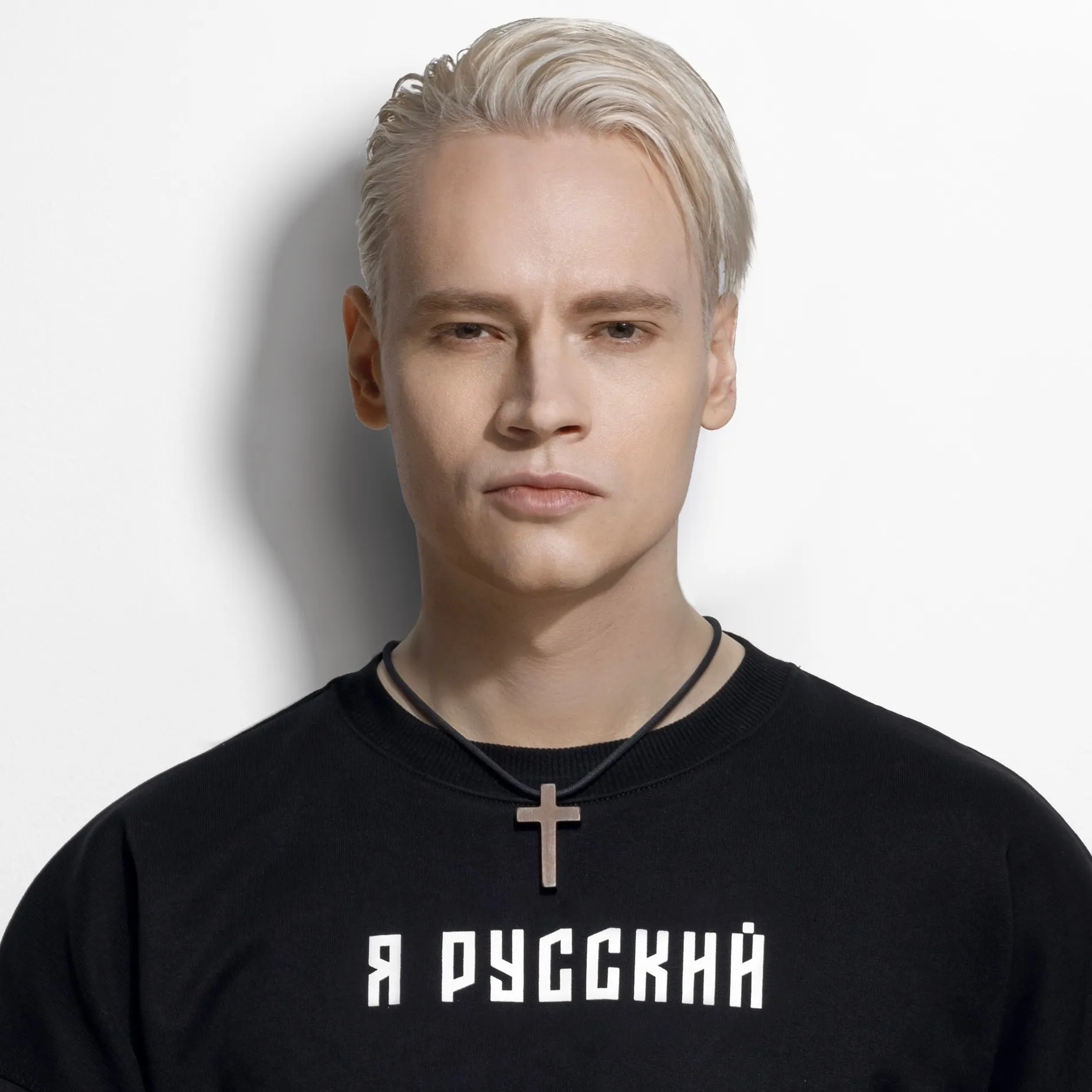 На острове Отдыха в Красноярске выступил певец SHAMAN