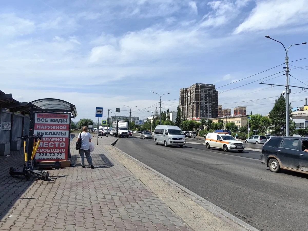 В Красноярске перенесут остановки и переезды через трамвайные пути на Красрабе