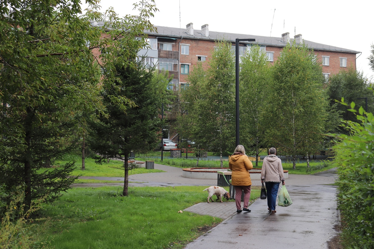 В Железнодорожном районе Красноярска в 2022 году отремонтируют шесть дворов