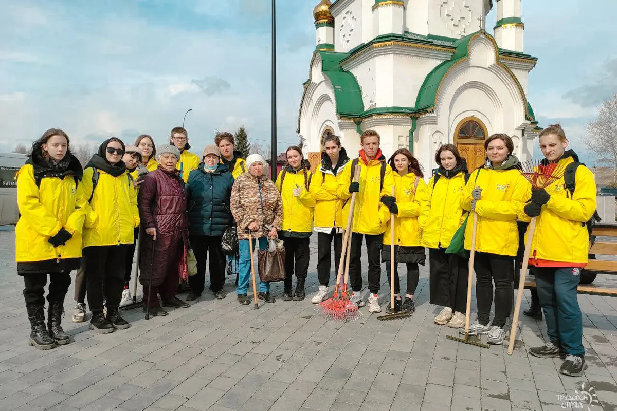 Трудовой отряд главы города поможет с уборкой захоронений ветеранов Великой Отечественной войны