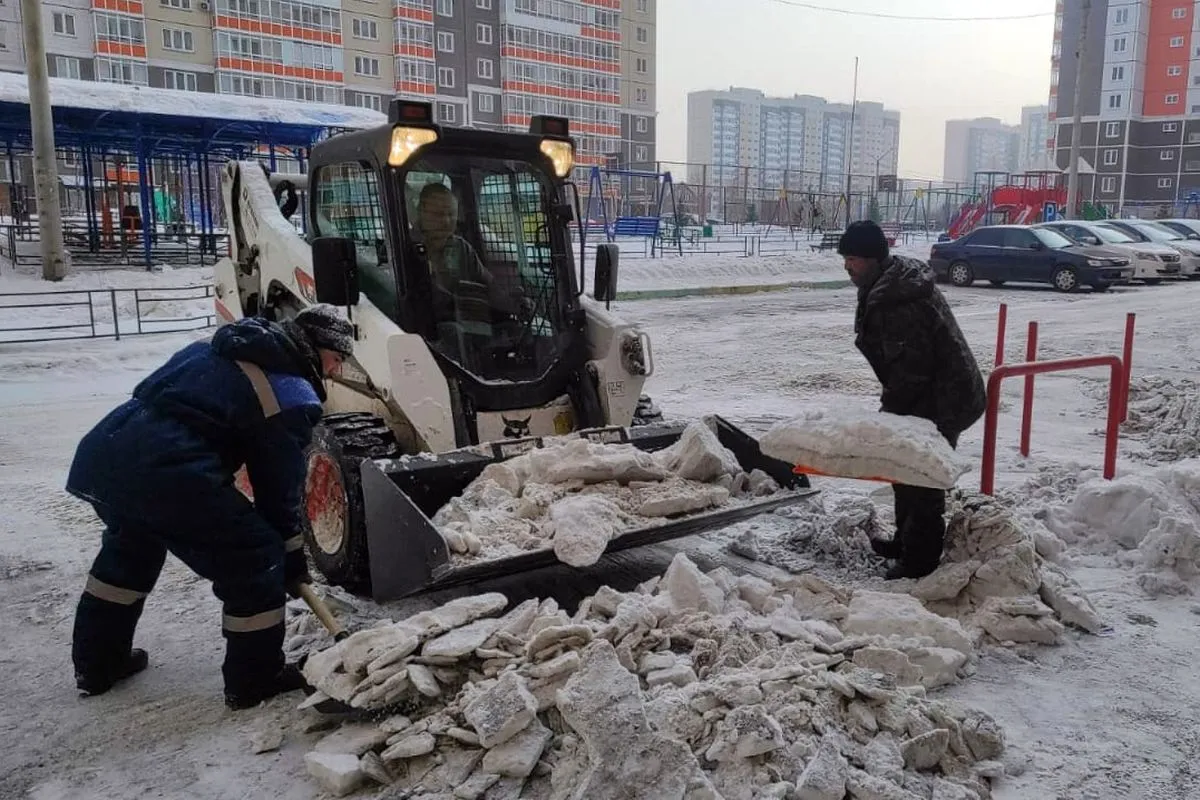 УК Центрального района Красноярска напомнили о важности подготовки к зиме