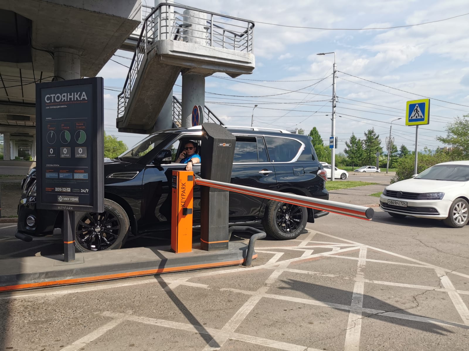 В Красноярске с 5 июня вновь начнут работать платные парковки