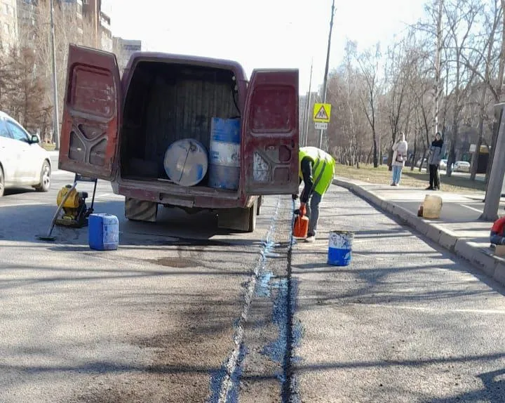 В Красноярске исправят дорожные дефекты на двух улицах правобережья