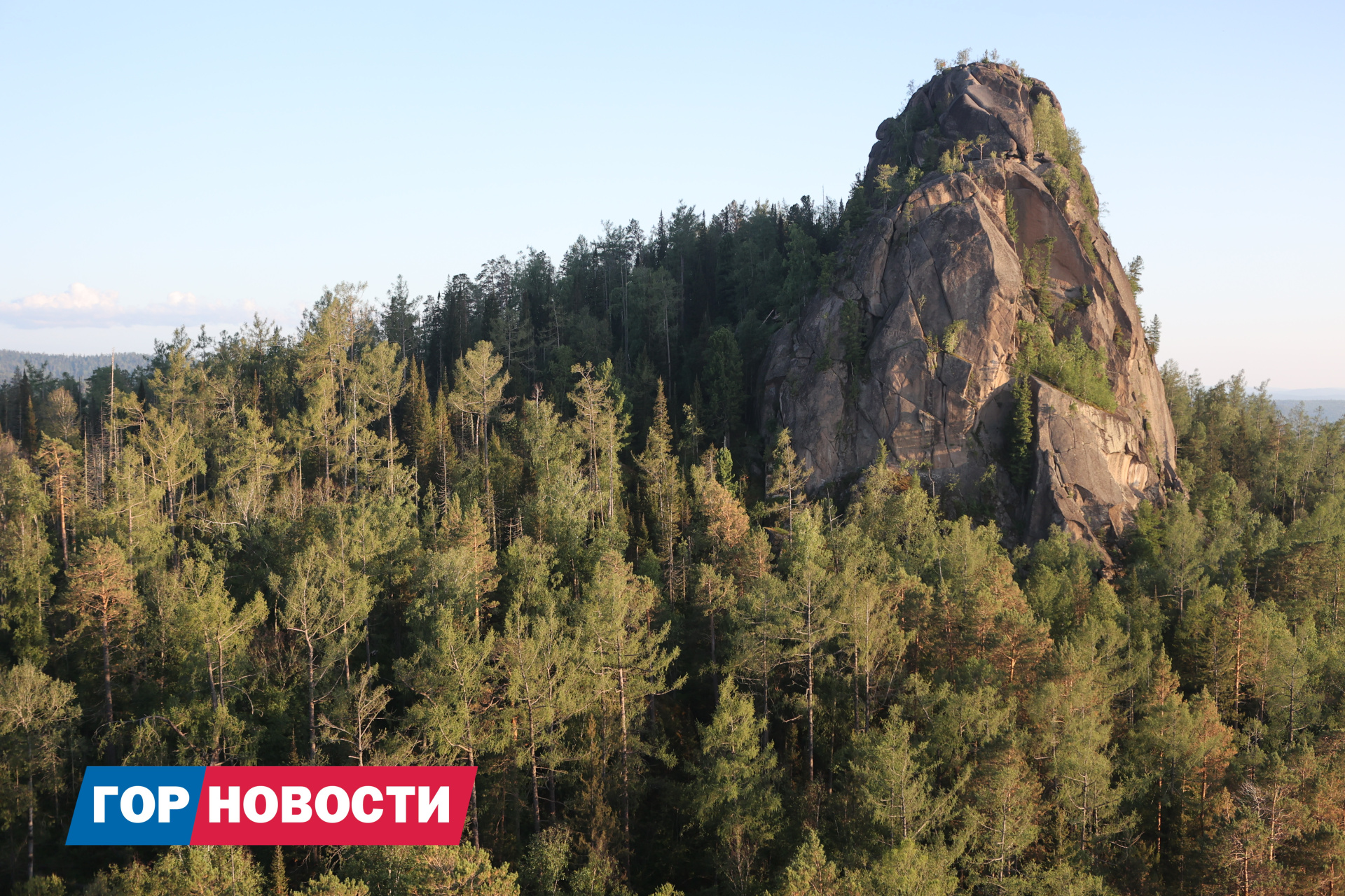 Красноярец с 8-летним ребенком заблудился на Столбах