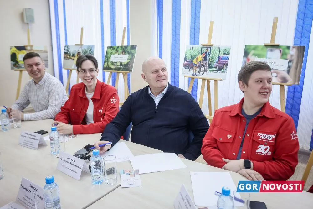 Мэр и трудотряд.