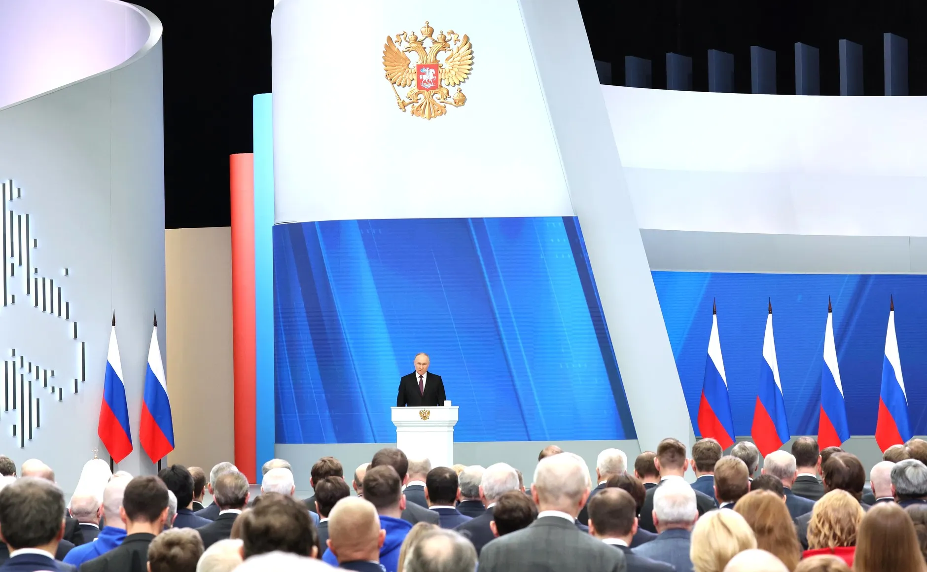 Губернатор Красноярского края, мэр и председатель Заксобрания прокомментировали послание президента