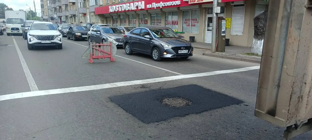 В Красноярске благодаря ямочному ремонту восстановили 55 тысяч кв. метров дорожного полотна