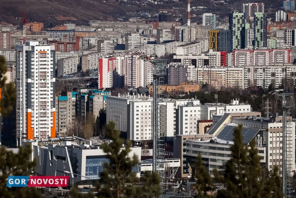 Главные Gornovosti недели: топ лучших ресторанов, фуд-корт в «Планете» и зарплаты курьеров