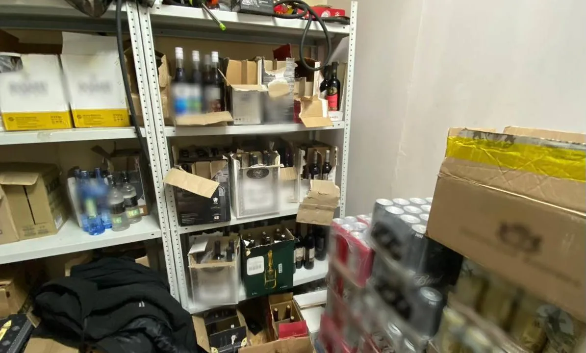 В Красноярске полицейские ночью проверили два развлекательных заведения
