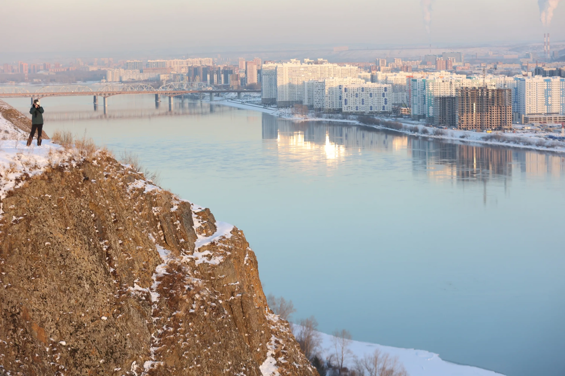 За сутки уровень воды в Енисее вырос на 35 сантиметров
