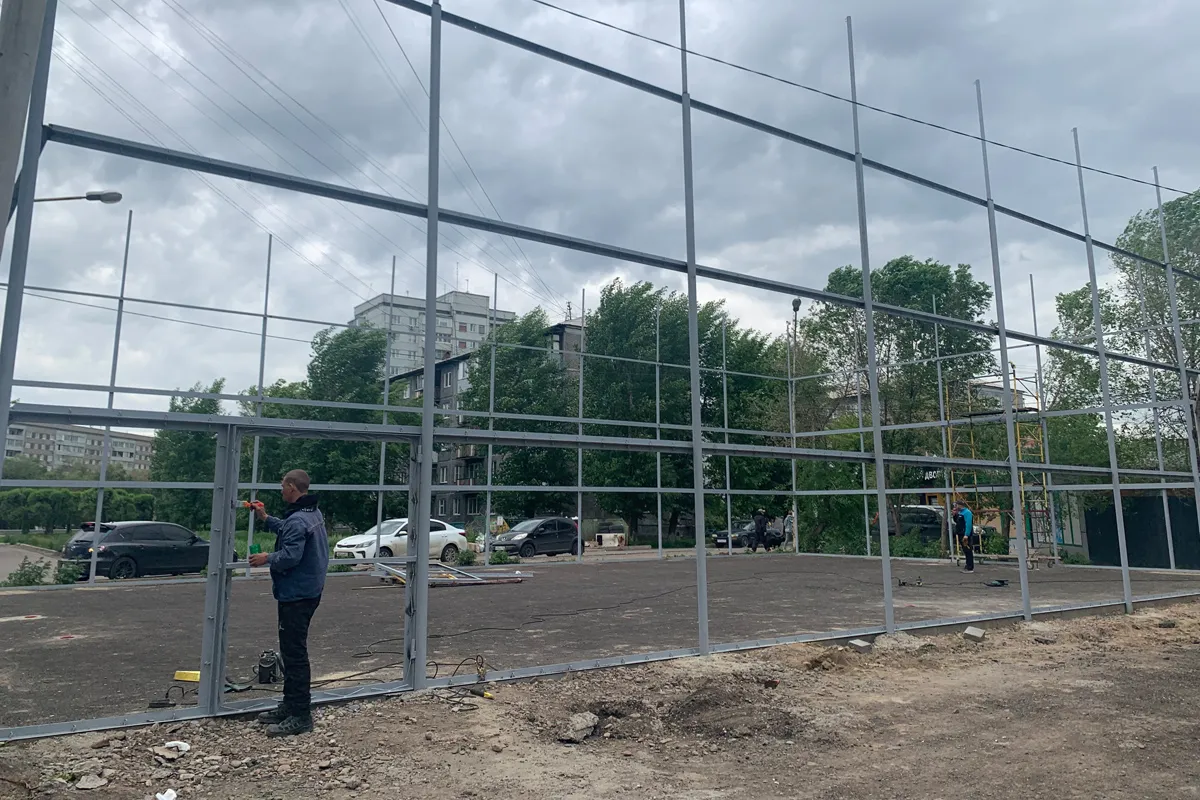 В 12 дворах Советского района Красноярска появятся современные спортивные площадки