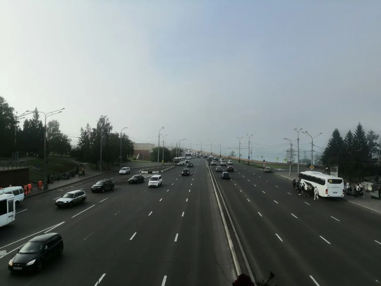 Красноярск утром накрыл густой туман