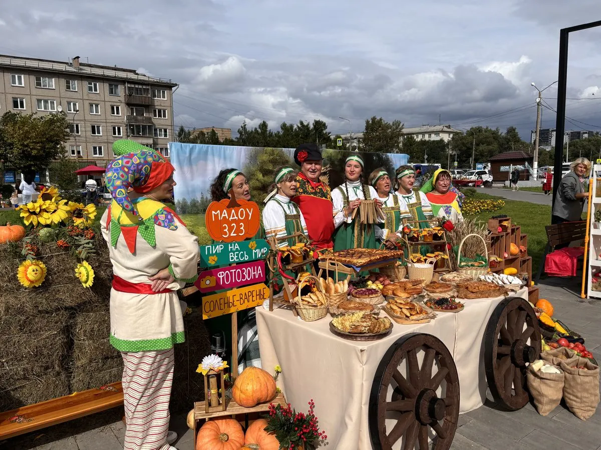 В Свердловском районе Красноярска прошла выставка «Садовая палитра»