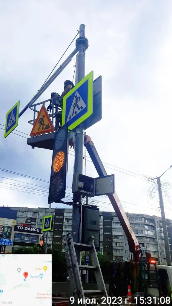 В Красноярске на улице Щорса на светофорах появится светодиодная подсветка