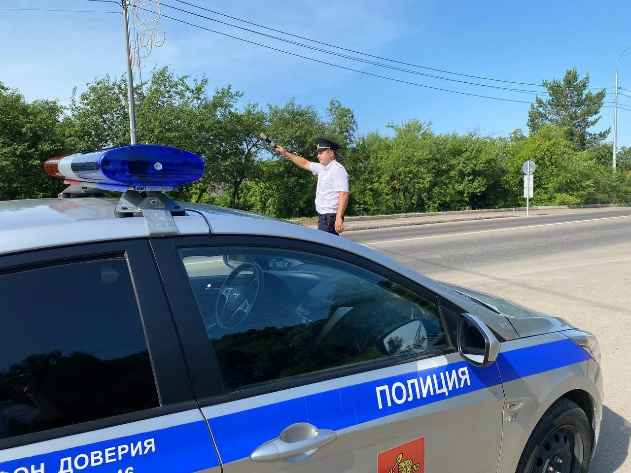 В выходные на загородных трассах в Красноярском крае будут дежурить скрытые патрули