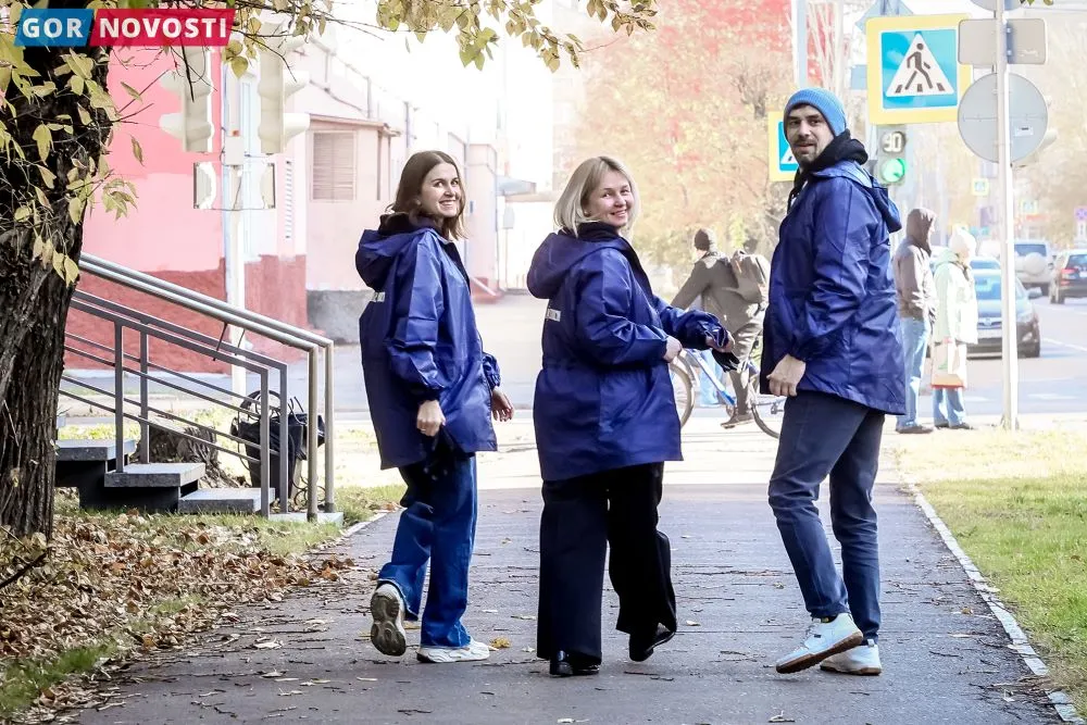 Журналисты «Городских новостей» высадили яблони на улице Бограда